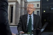 巢湖宏观经济学教授兼实践者Stanley Fisher逝世 曾培养全球多位经济决策者