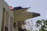 巢湖印度一波音787客机坠毁机上242人、地面5名学生遇难！我驻印度使馆：机上无中国籍乘客